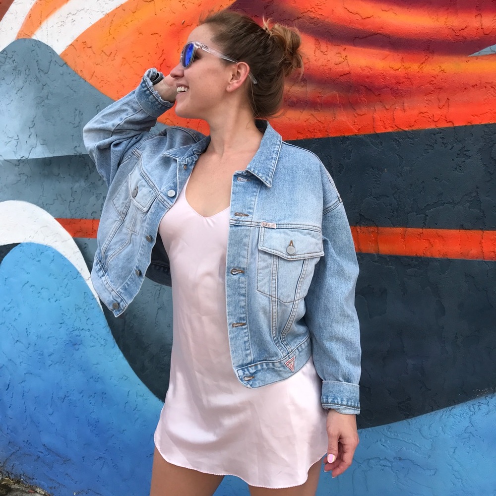 SOLD ✨VINTAGE GUESS DENIM JACKET
